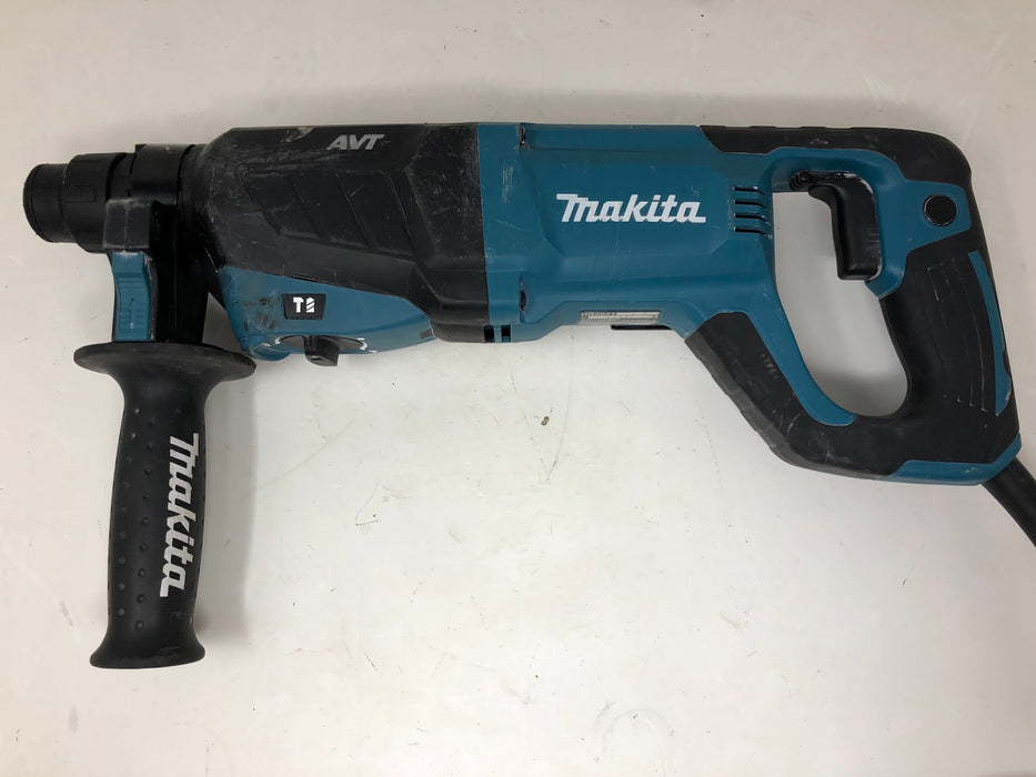 HR2641 Makita 1" AVT Rotary Hammer Drill & Case (Used)