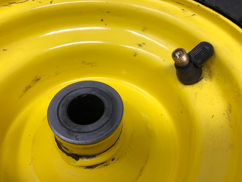 Carlisle Turf Saver Wheel & Tire Assembly 15X6-6
