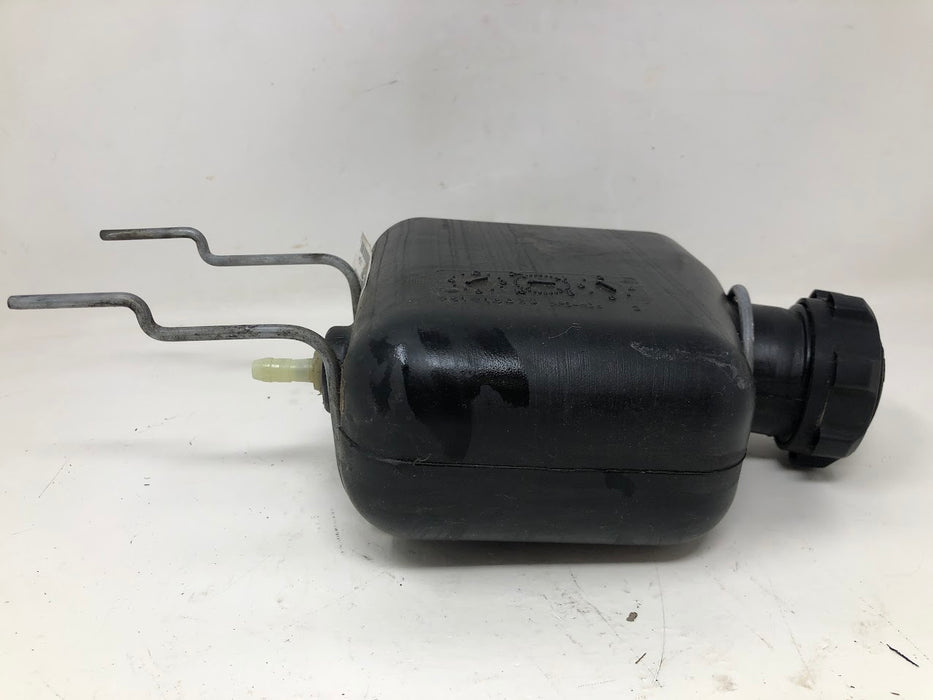 751-10023 MTD Yard Machines 2 Quart Fuel Tank