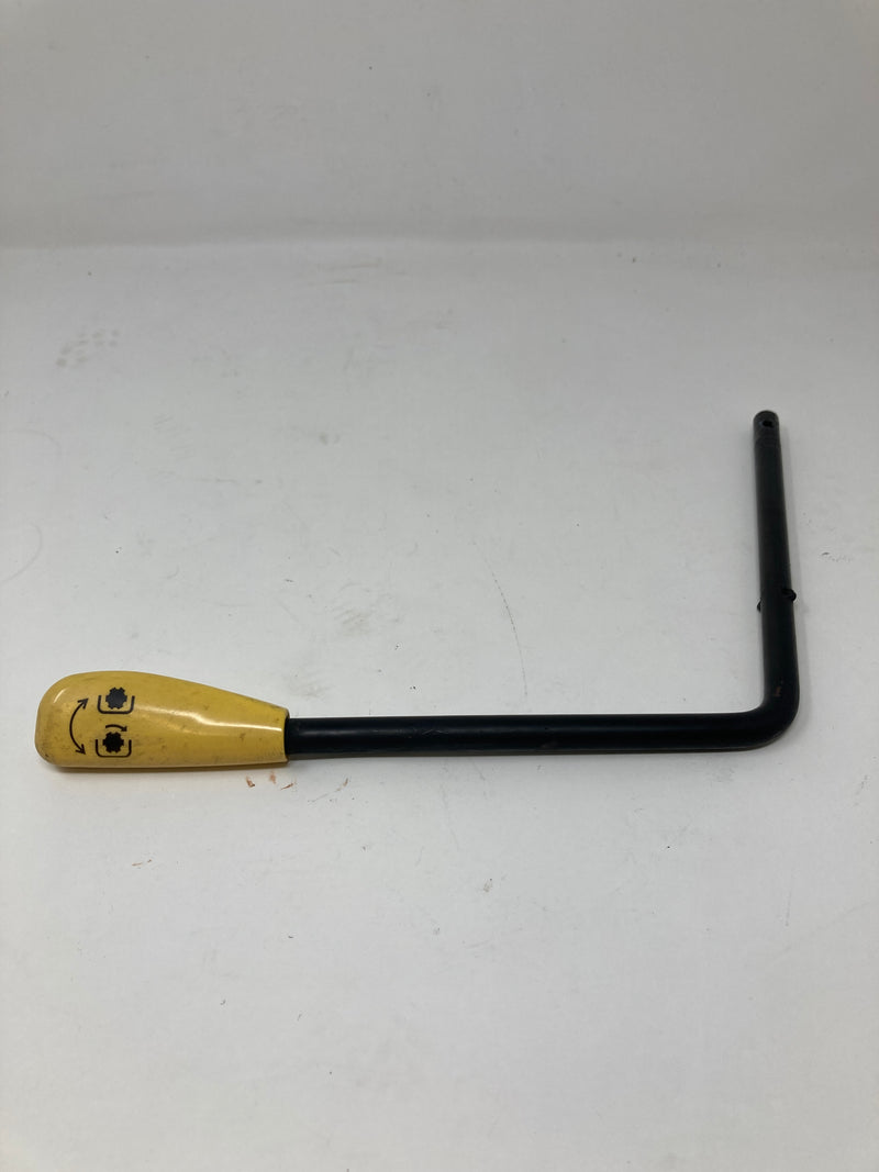 GX22UL53 John Deere PTO Engagement Rod From JD DL05 100 Series Tractor