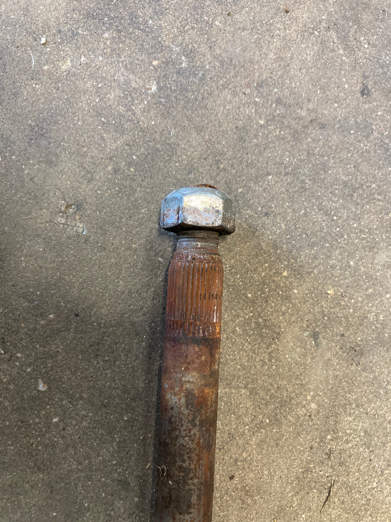 GX20059 John Deere Steering Wheel Shaft and Pinion Gear from D105 100 Series Tractor PC11755