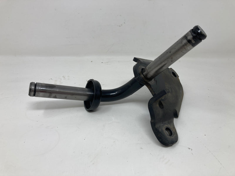 AUC10011 / AUC10012 John Deere Left & Right Steering Wheel Frame Spindle from D105 100 Series Tractor PC11755