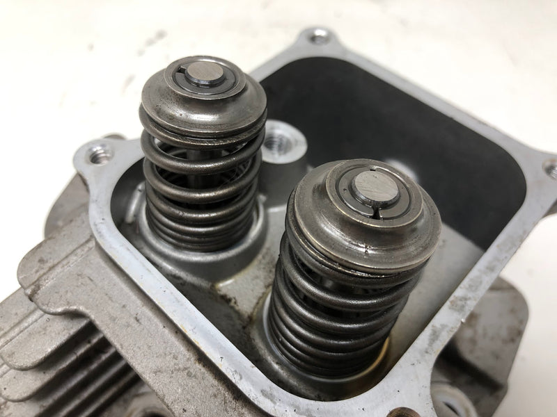 37387 Tecumseh Cylinder Head & Rocker Cover Assembly