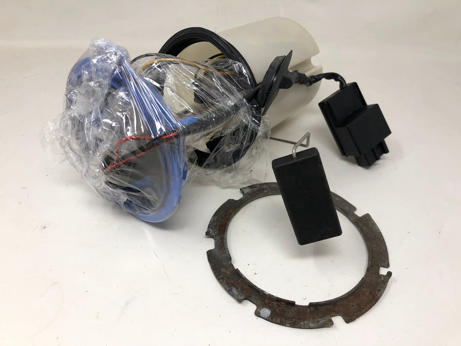 2010 VW EOS 2.0 TSI Parts Lot