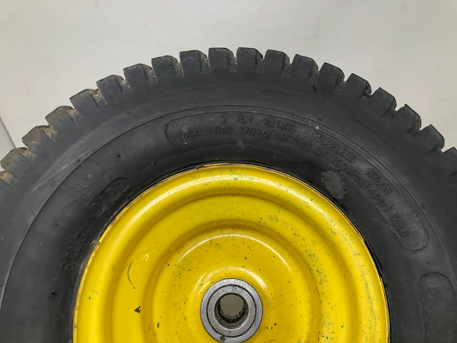 AM127303 John Deere Wheel & Tire Assembly 15X6-6