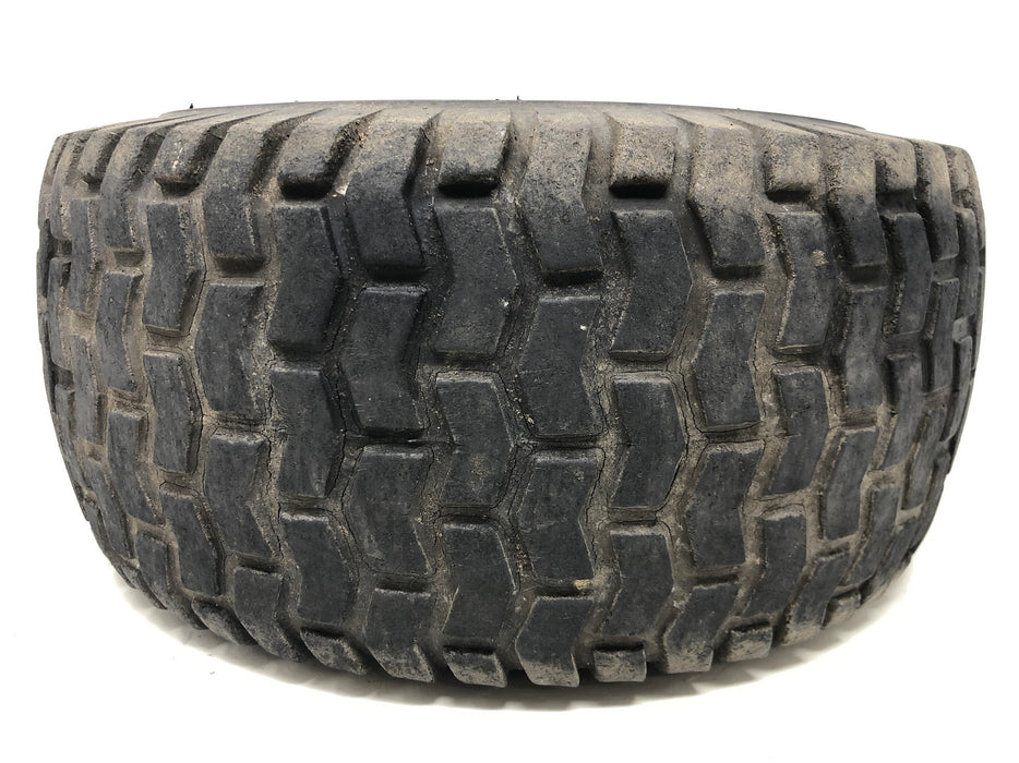 AM127303 John Deere Wheel & Tire Assembly 15X6-6.