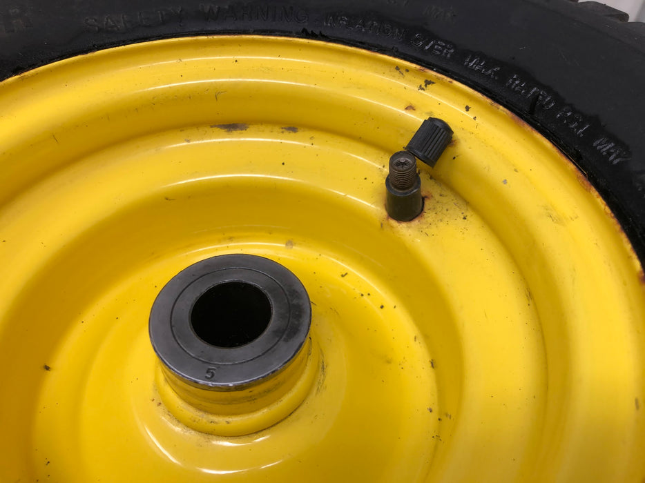 AM127303 John Deere Wheel & Tire Assembly 15X6-6.