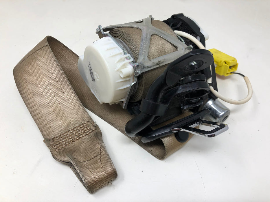 2010 VW EOS 2.0 TSI Parts Lot