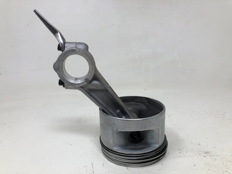 36070 Tecumseh Piston & Connecting Rod