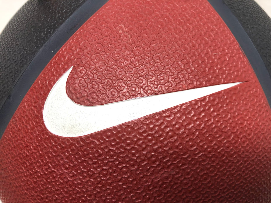 012007 Nike 8lb Strength Training Medicine Ball