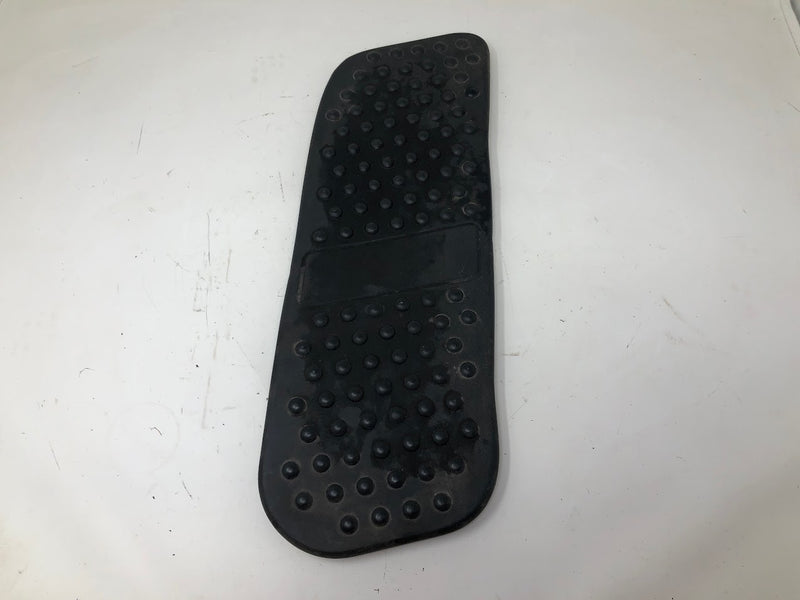 GX22452 John Deere RH & LH Footrest Mats