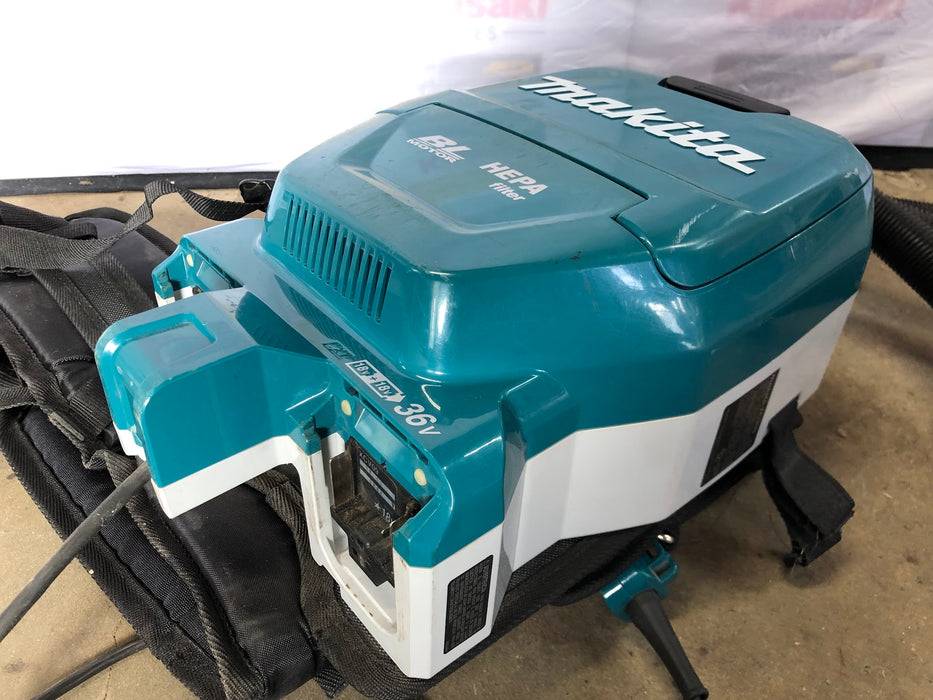 XCV09 Makita 36V Backpack Vacuum (Used)