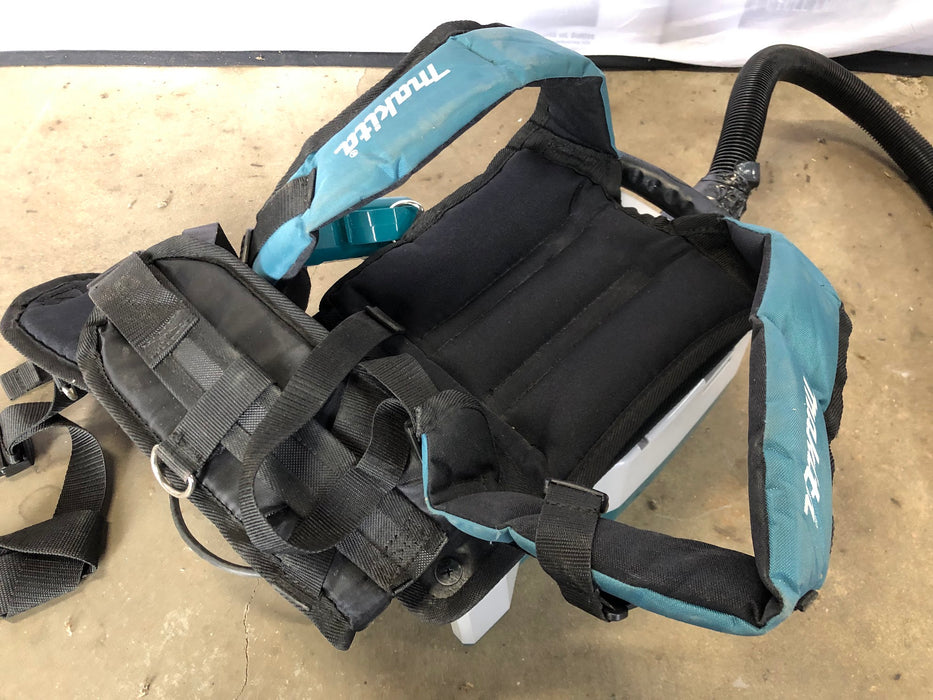 XCV09 Makita 36V Backpack Vacuum (Used)