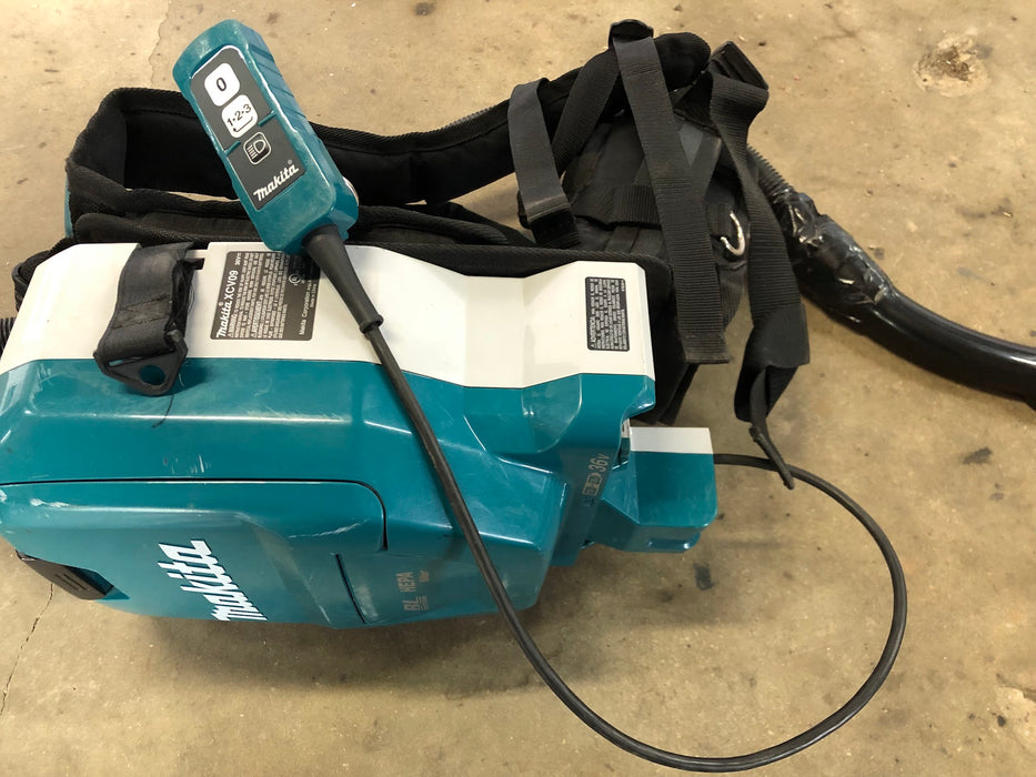 XCV09 Makita 36V Backpack Vacuum (Used)