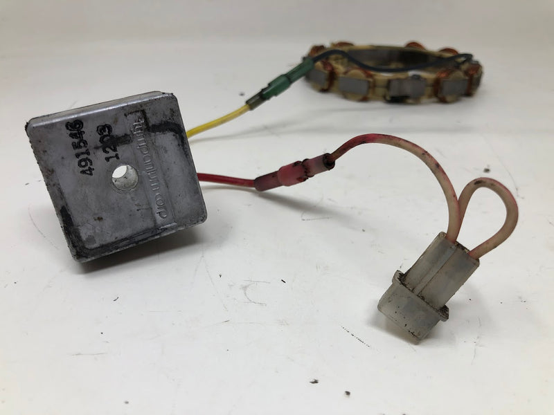 696457 Briggs & Stratton Tri-Circuit Alternator