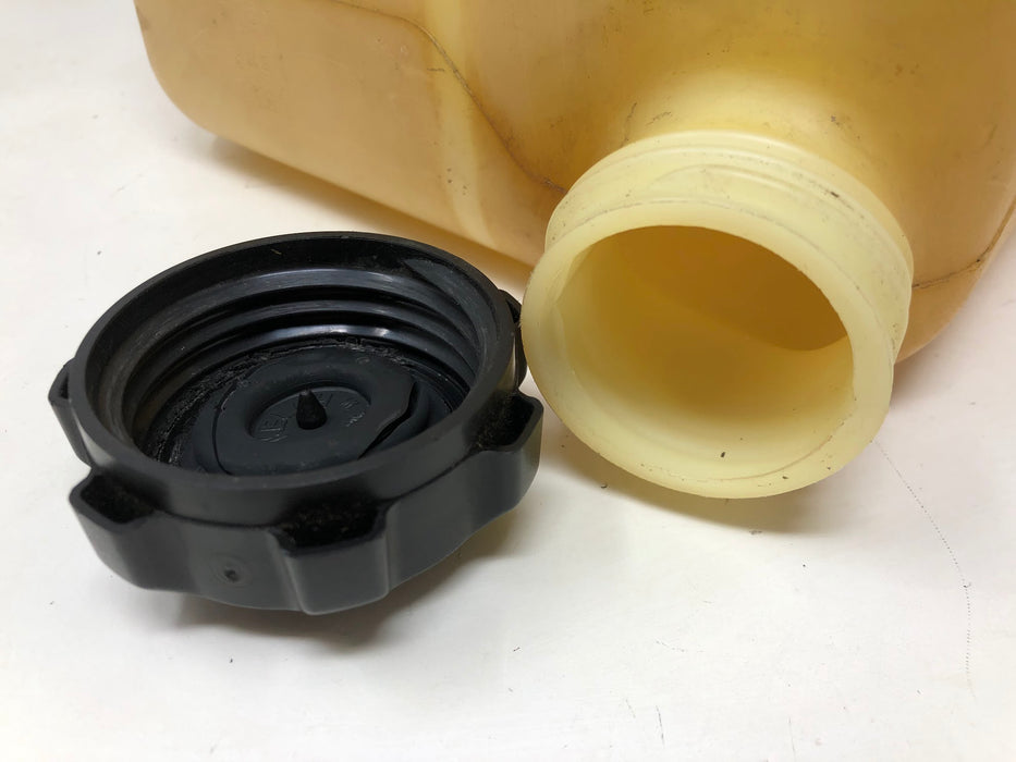 751-0555B MTD Fuel Tank 1.5 Gallon