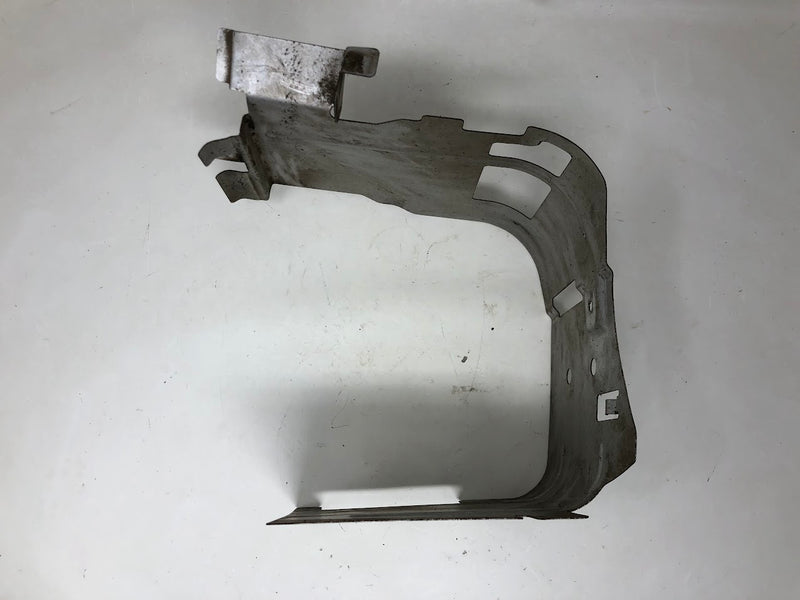 592777 Briggs & Stratton Cylinder Shield