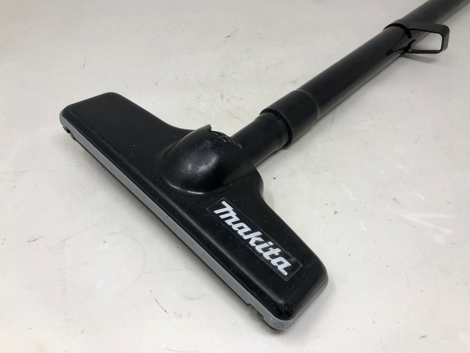 XLC02 Makita 18V Cordless Vacuum (Used)