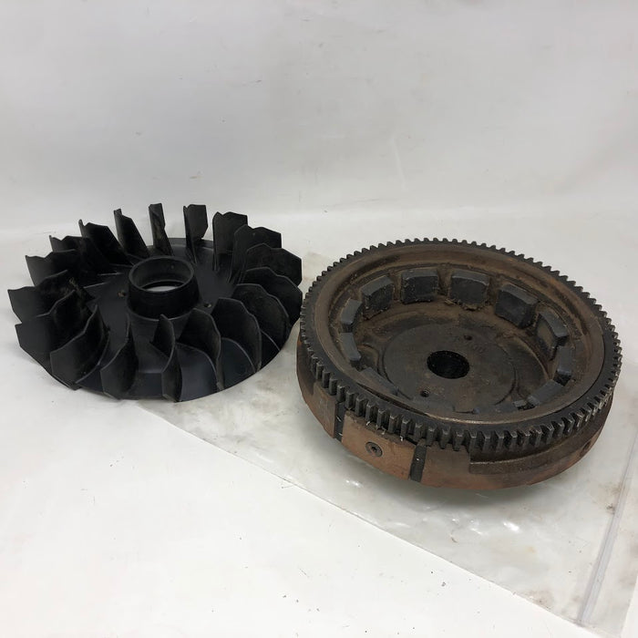 698282 Briggs & Stratton Flywheel + Fan