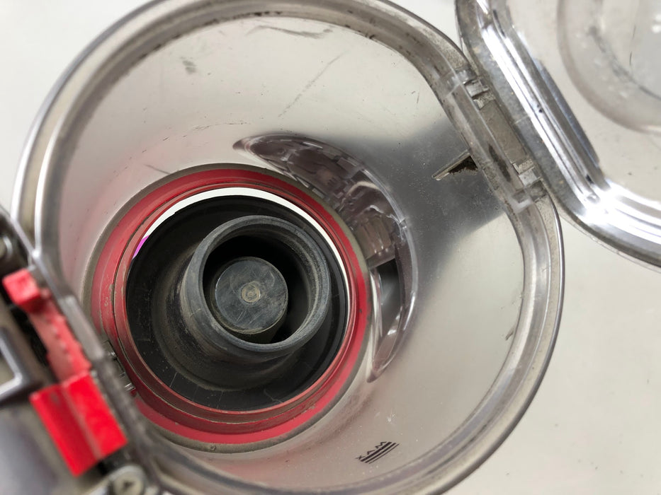 SV11 Dyson 2.5L Cordless Vacuum Cleaner + Accessories