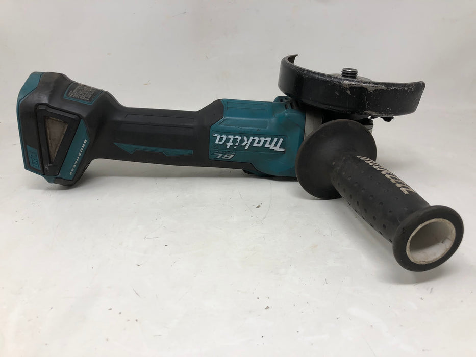 XAG03 Makita 18V 4-½" Cordless Angle Grinder (Used)