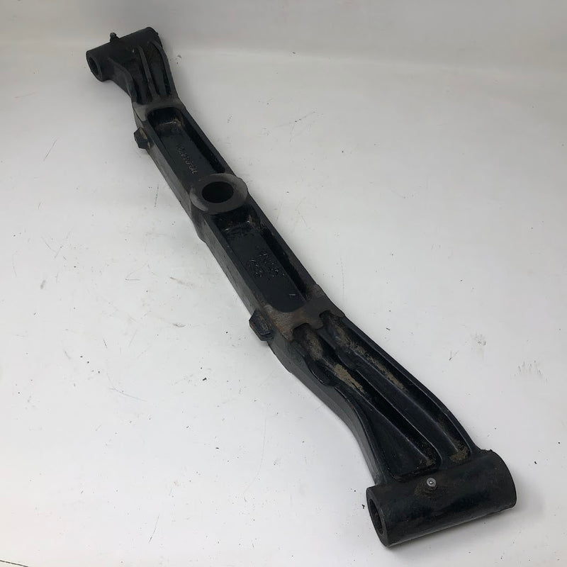 719-04413A Cub Cadet Cast Pivot Bar Axle