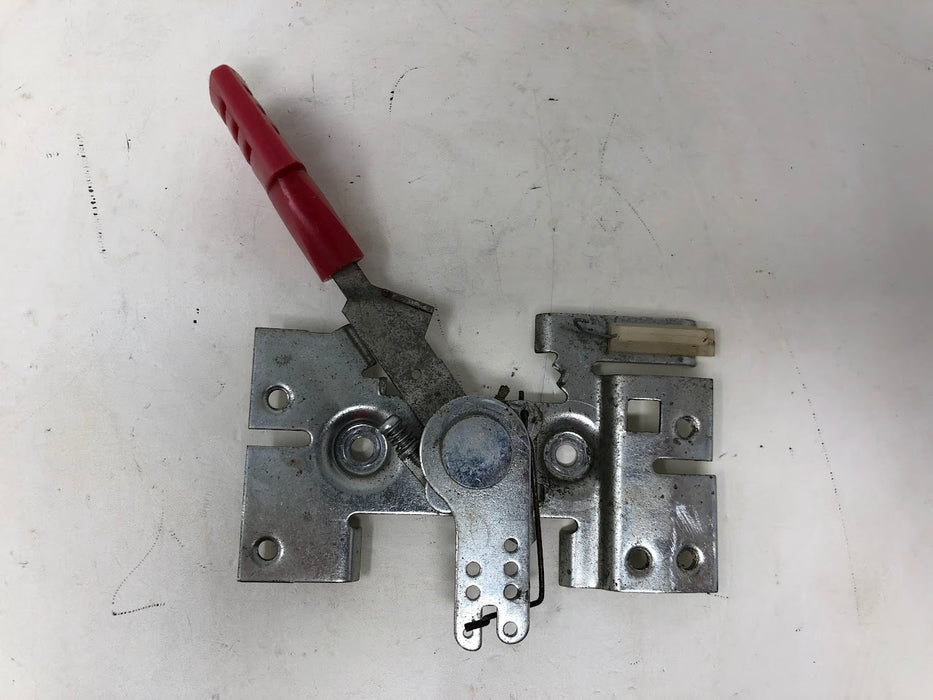 34677 Tecumseh Control Bracket