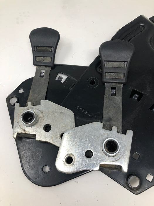 131-9693 Toro RH & LH HOC Plate Assemblies