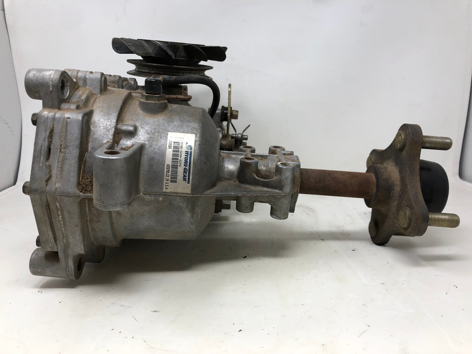 110-6771 Toro RH Transaxle Assembly (Hydro-Gear EZT) — RC Engine