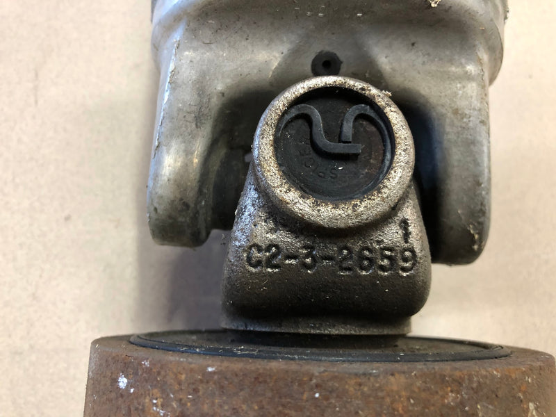 52111200AA Dodge Dakota OEM 68.25" Complete Aluminum Rear Drive Shaft Assembly