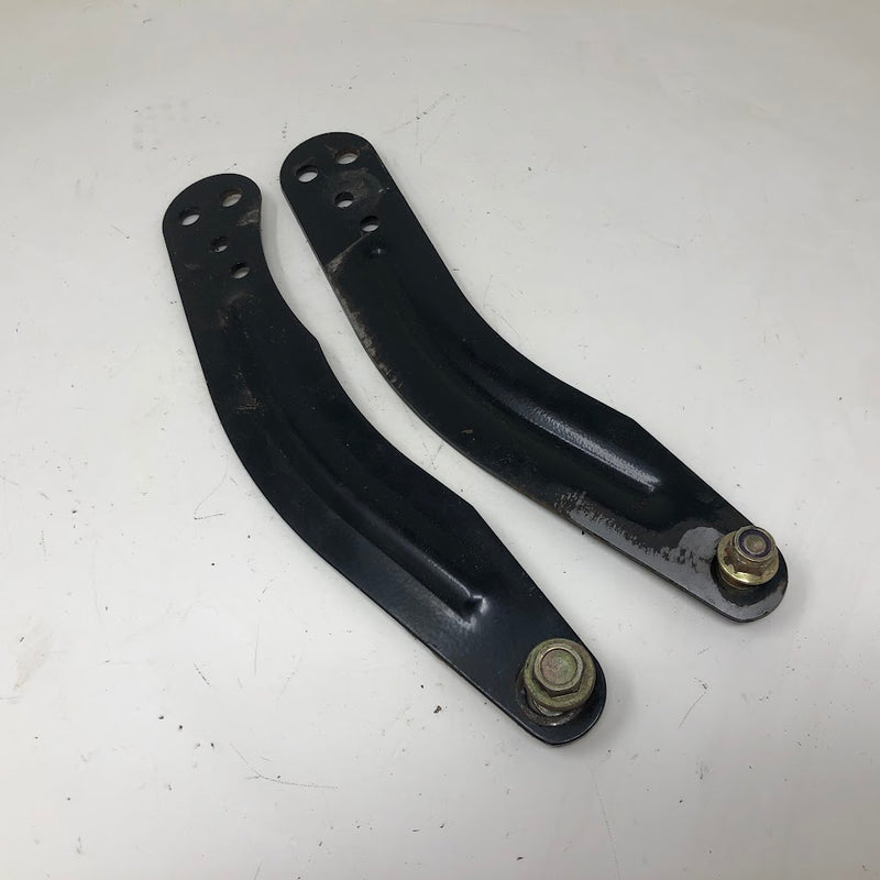 783-047116-0637 Cub Cadet 42'' RH & LH Lift Arms
