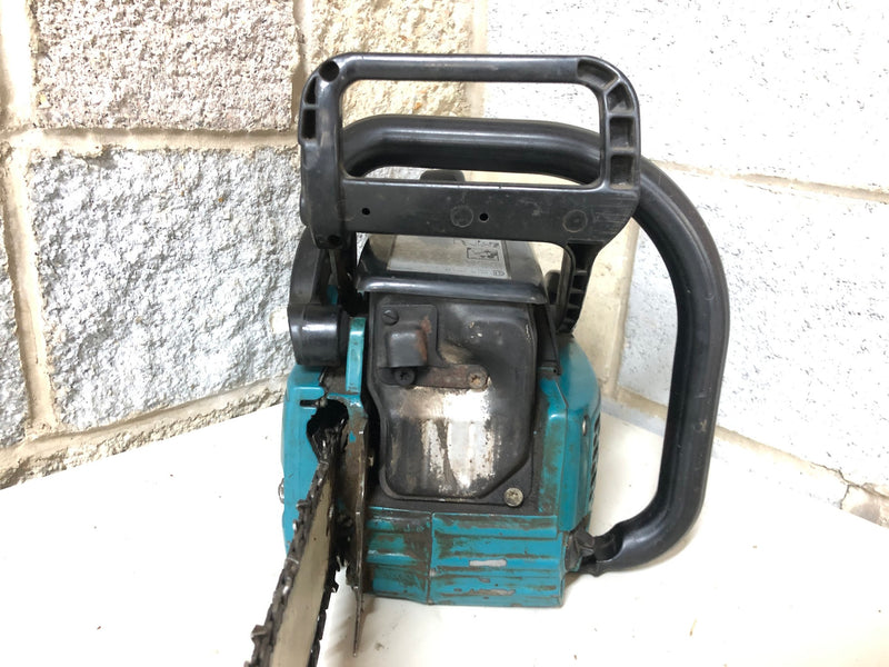 DCS520 Makita 18" Chainsaw (Used)