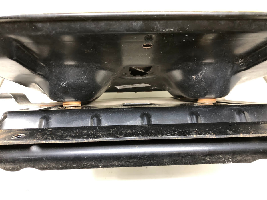 AUC13381 John Deere Seat Assembly + Support & Cover