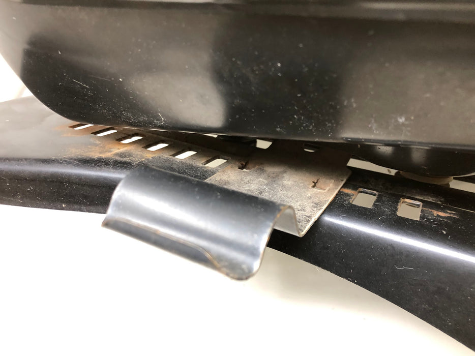 AUC13381 John Deere Seat Assembly + Support & Cover