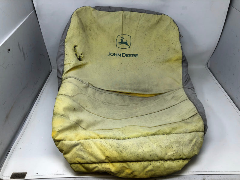 AUC13381 John Deere Seat Assembly + Support & Cover