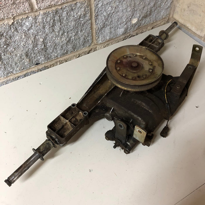 AM131576 John Deere Transmission