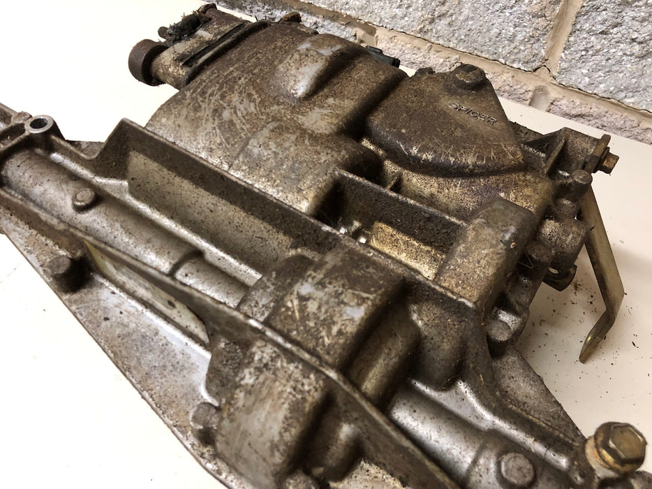 AM131576 John Deere Transmission