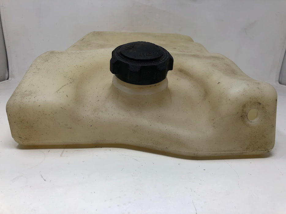 GY21893 John Deere Fuel Tank