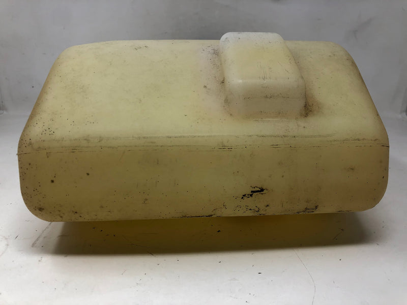 GY21893 John Deere Fuel Tank