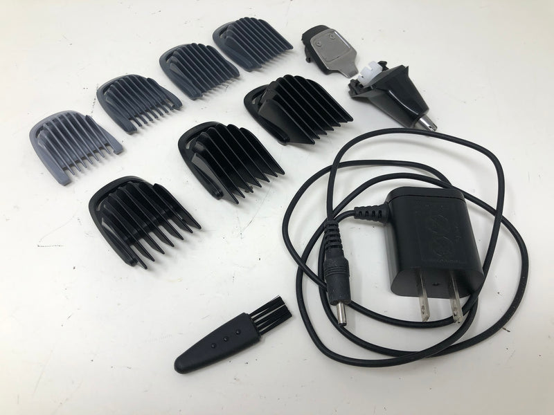 MG3750 Philips Norelco Multigroom All-in-One Hair Trimmer Series 3000 - 13pc