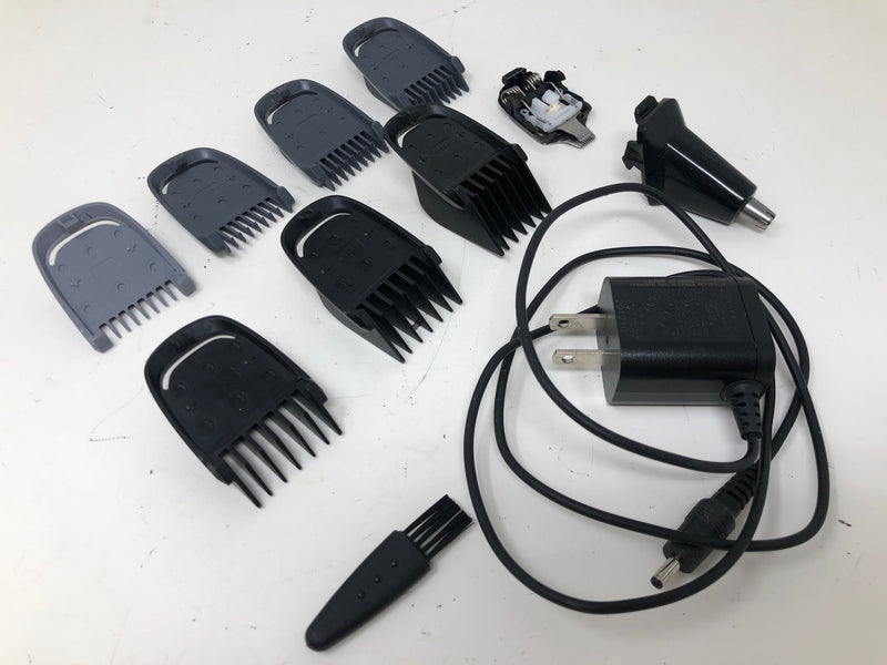 MG3750 Philips Norelco Multigroom All-in-One Hair Trimmer Series 3000 - 13pc