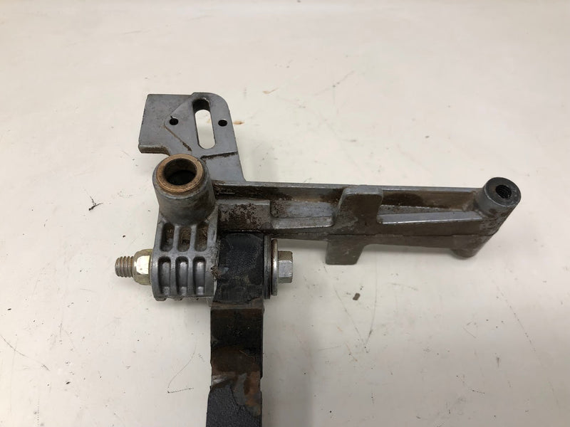 136-5570-05 Toro Control Arm + Actuator Arm Assembly.