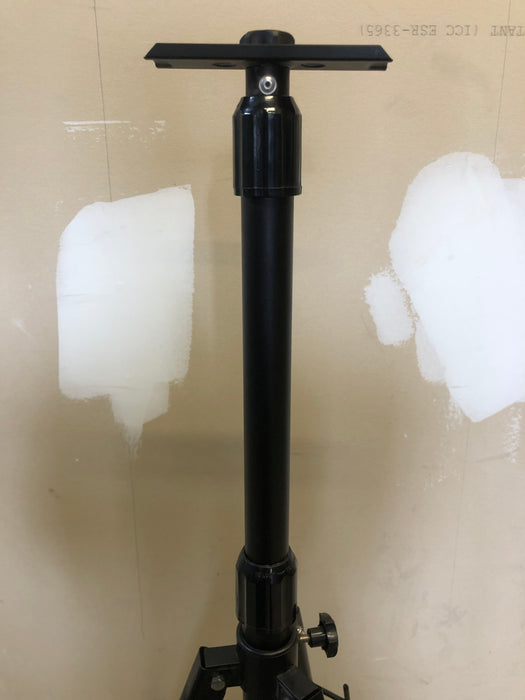 DML805 Makita Portable Tripod Light Stand