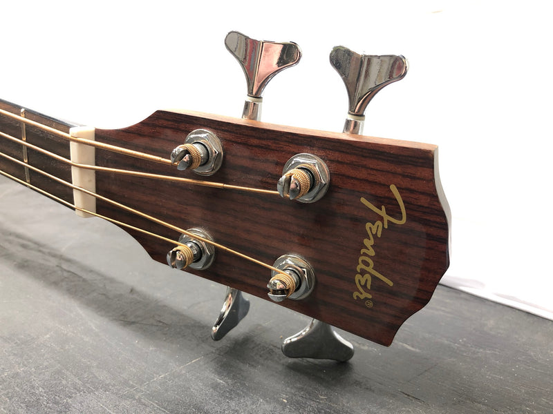 CB100E Fender Acoustic Electric Bass Guitar (Excellent Condition)