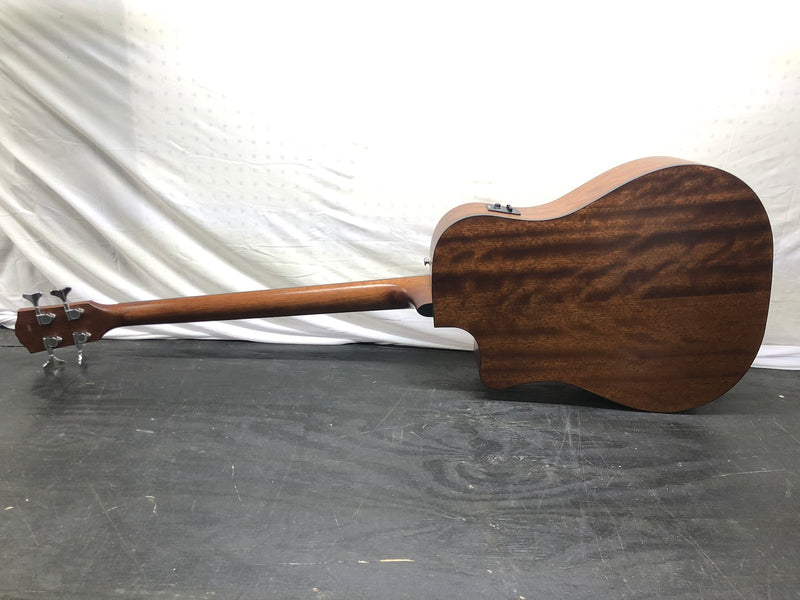 CB100E Fender Acoustic Electric Bass Guitar (Excellent Condition)