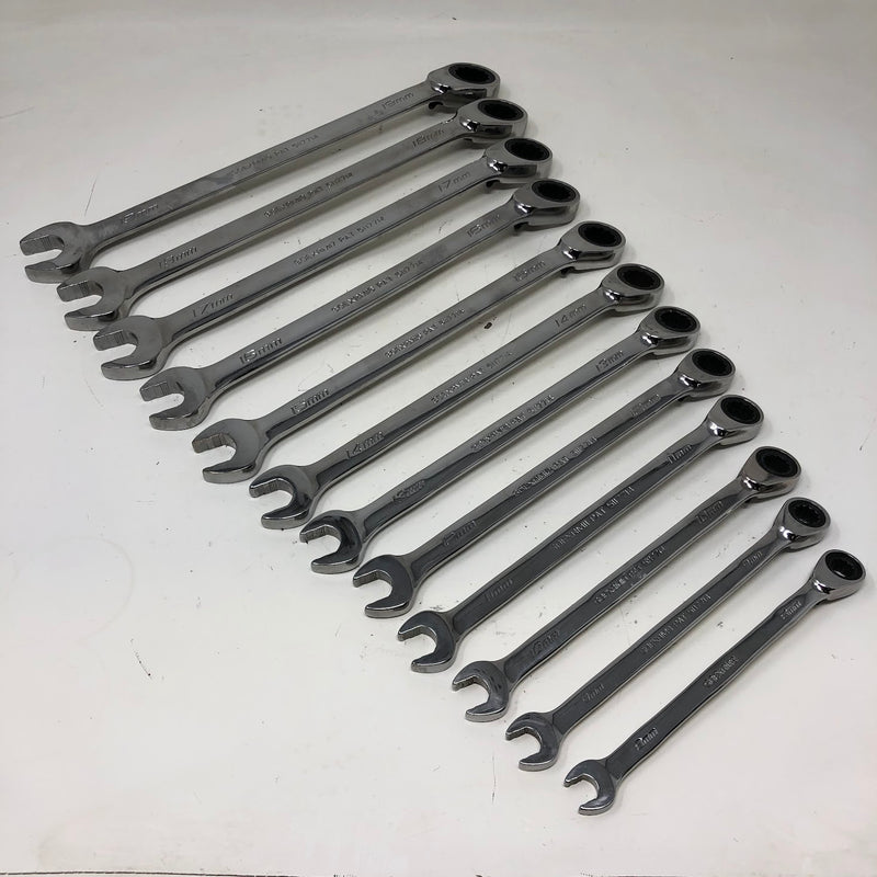 SOEXRM710 Snap-On Metric Wrench Set - Ratcheting - Reversible - 19mm-8mm - 12pc