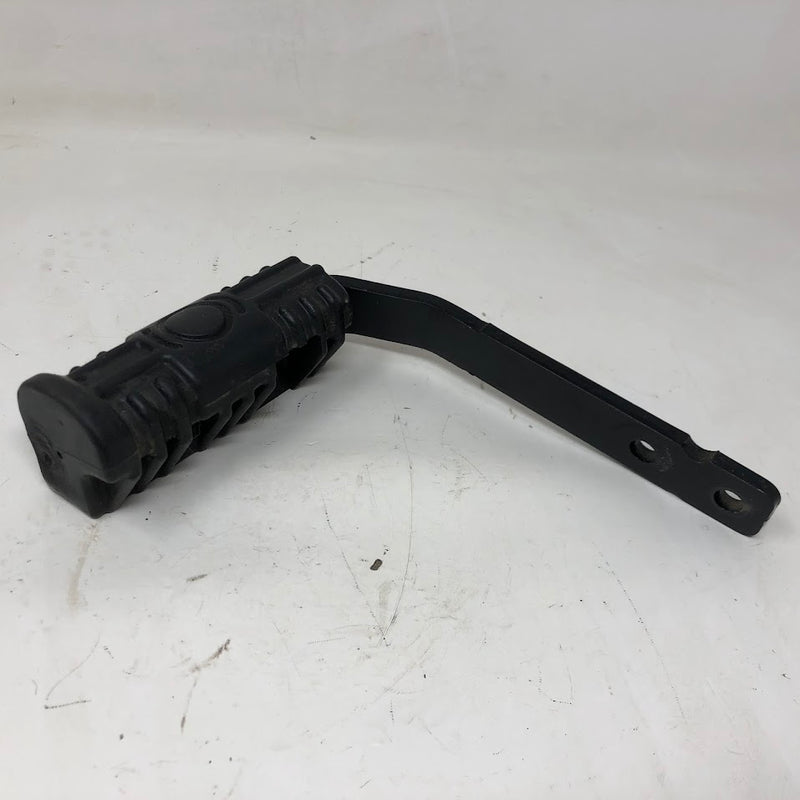 783-06103A-0637 Cub Cadet Brake Pedal Pad + Bracket