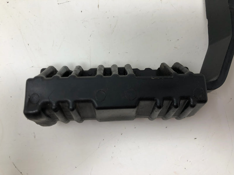 783-06103A-0637 Cub Cadet Brake Pedal Pad + Bracket