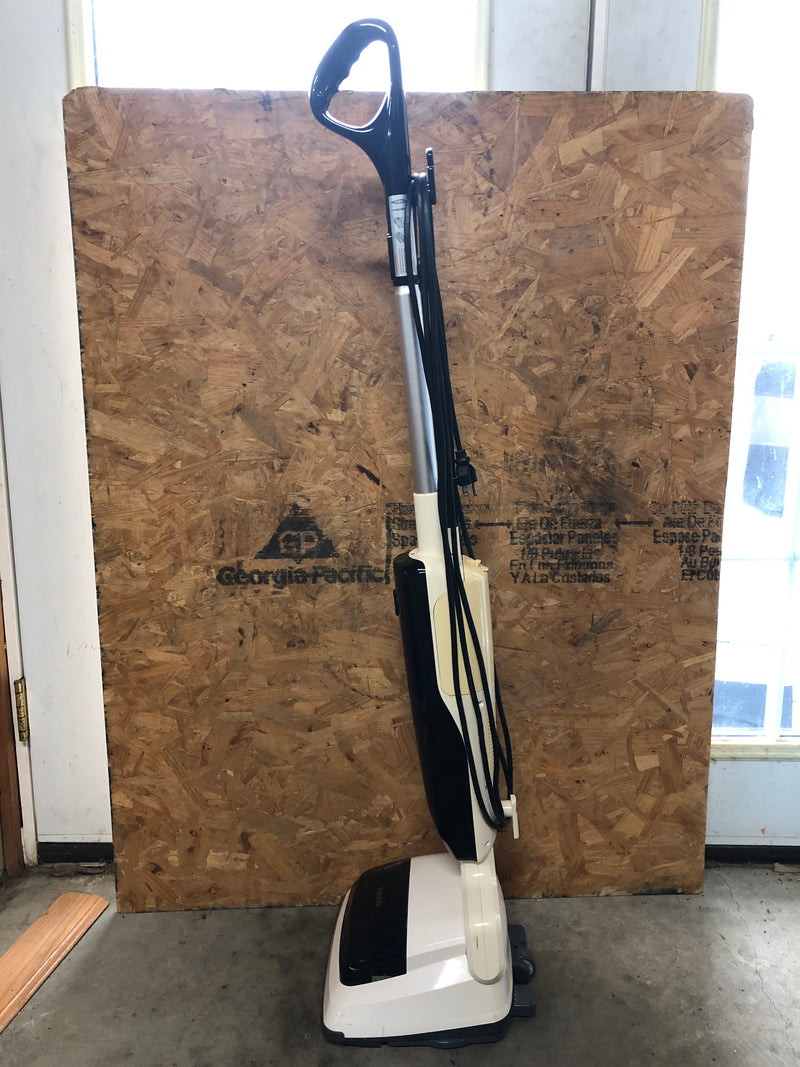 SV-60 Haan Steam Vacuum with Pads