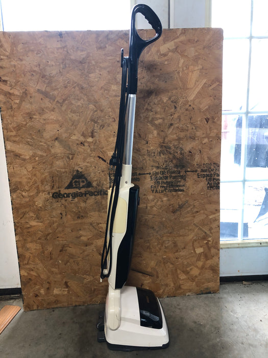 SV-60 Haan Steam Vacuum with Pads